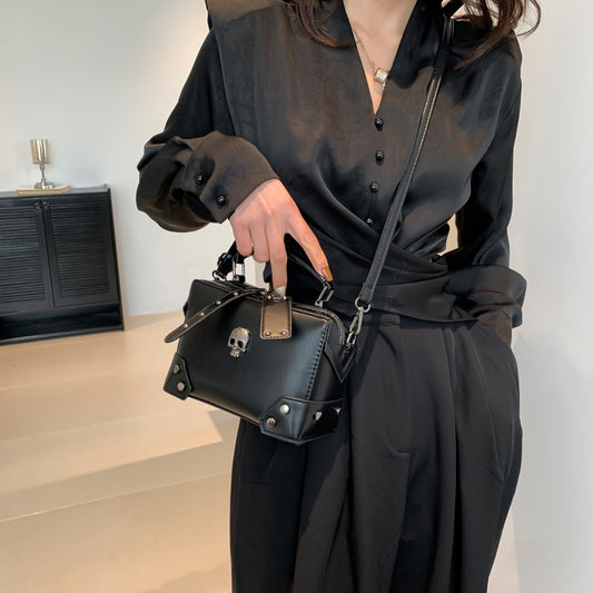 Spicy girl style single-shoulder crossbody bag