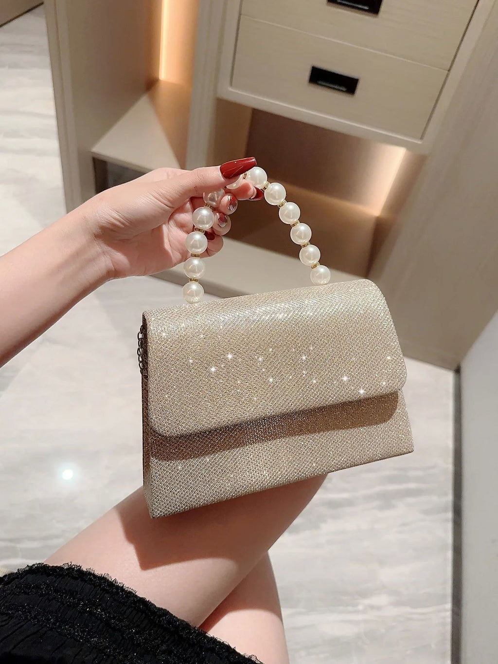 Shiny Pearl Chain Crossbody Bag for Women