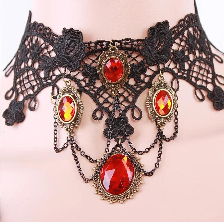 Choker lace necklace