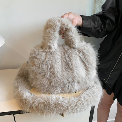 Carry a furry bag
