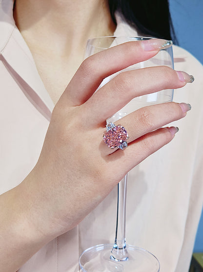 Cherry blossom pink diamond ring at the jewelry exhibition