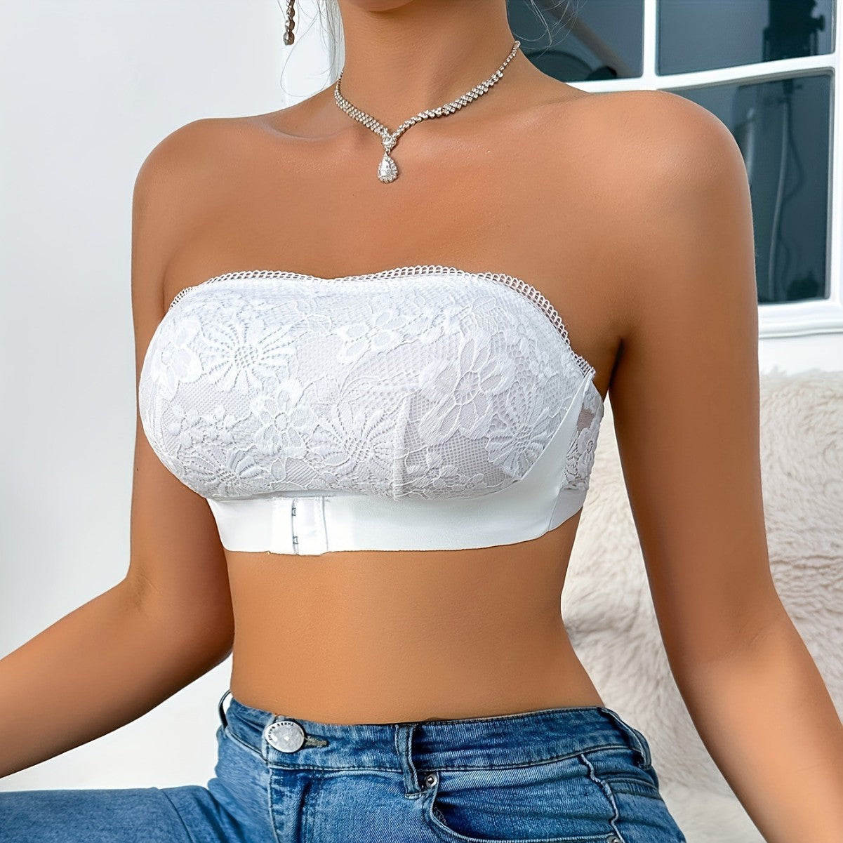 Strapless Push-Up Bra