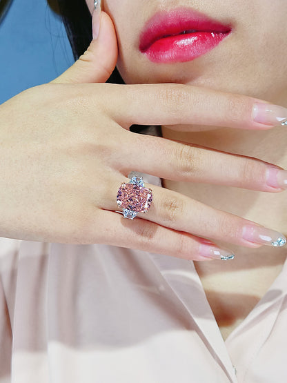 Cherry blossom pink diamond ring at the jewelry exhibition