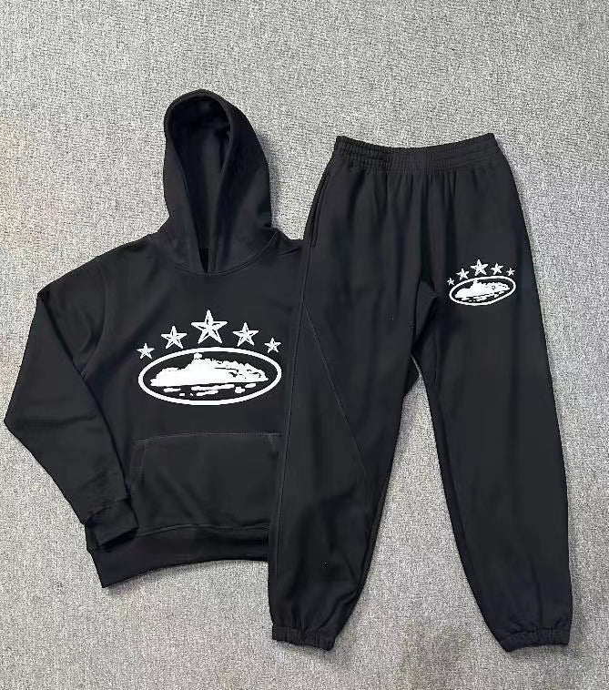 Loose-fitting pullover autumn outfit