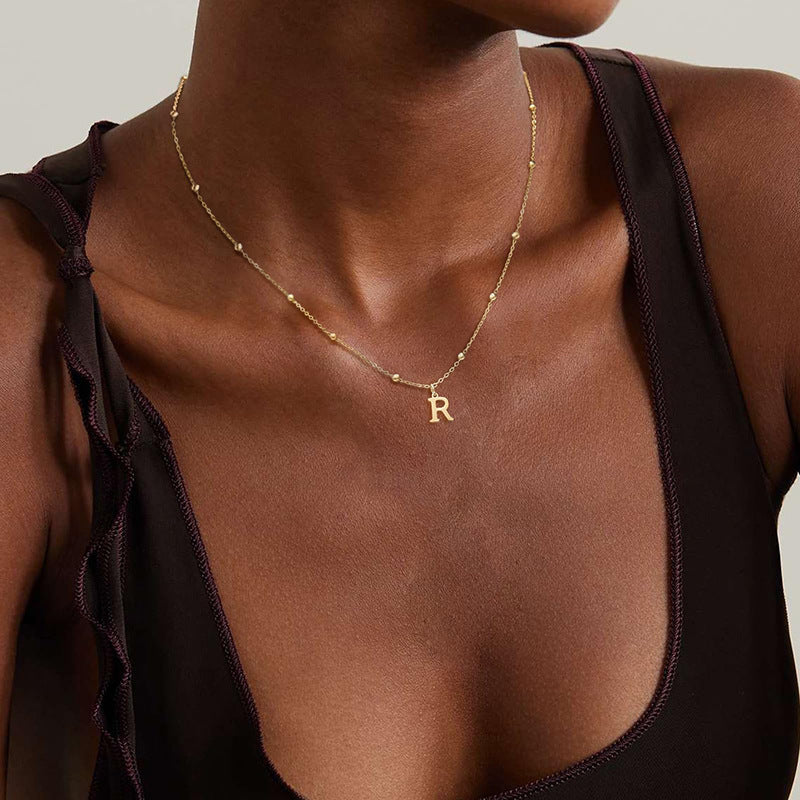 26-Letter Pendant Necklace, Gold Women's Jewelry, Lightweight and Elegant