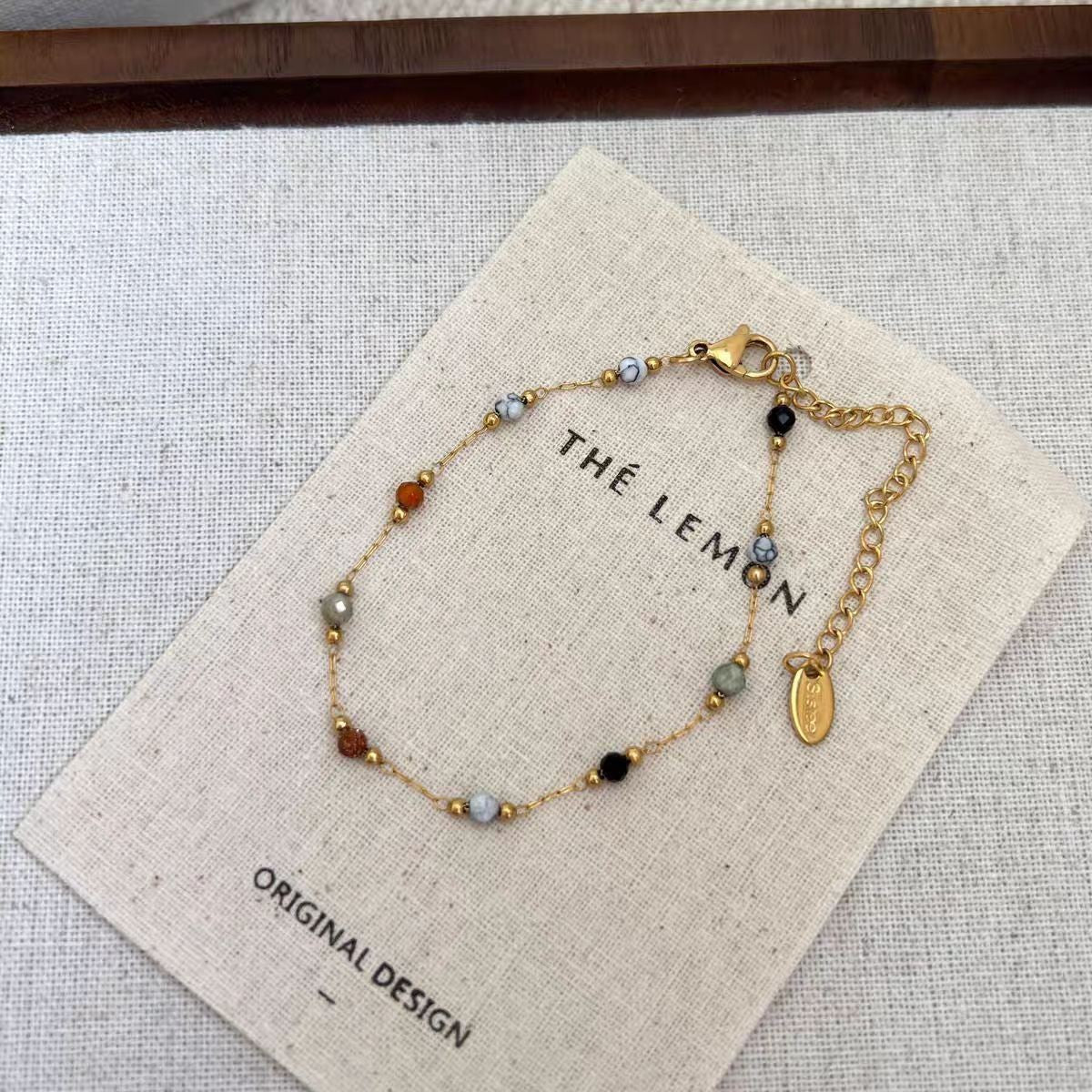 Feminine and exclusive women's jewelry pieces